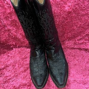 Circle G cowboy boots, made in Mexico, 9:5 M.